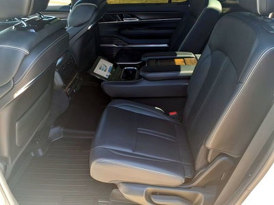 2022 Jeep Grand Wagoneer Series II