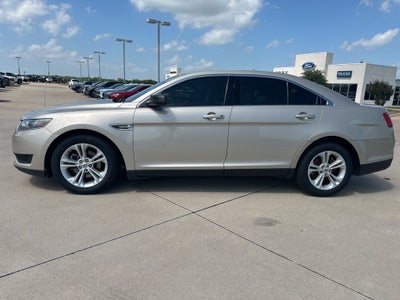 2018 Ford Taurus SE