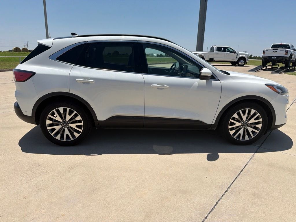 2020 Ford Escape Hybrid Titanium