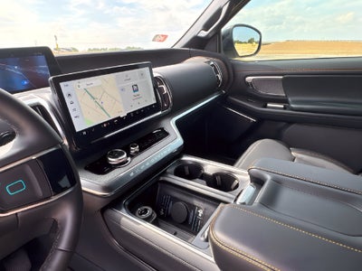 2027 Ford Expedition Tremor