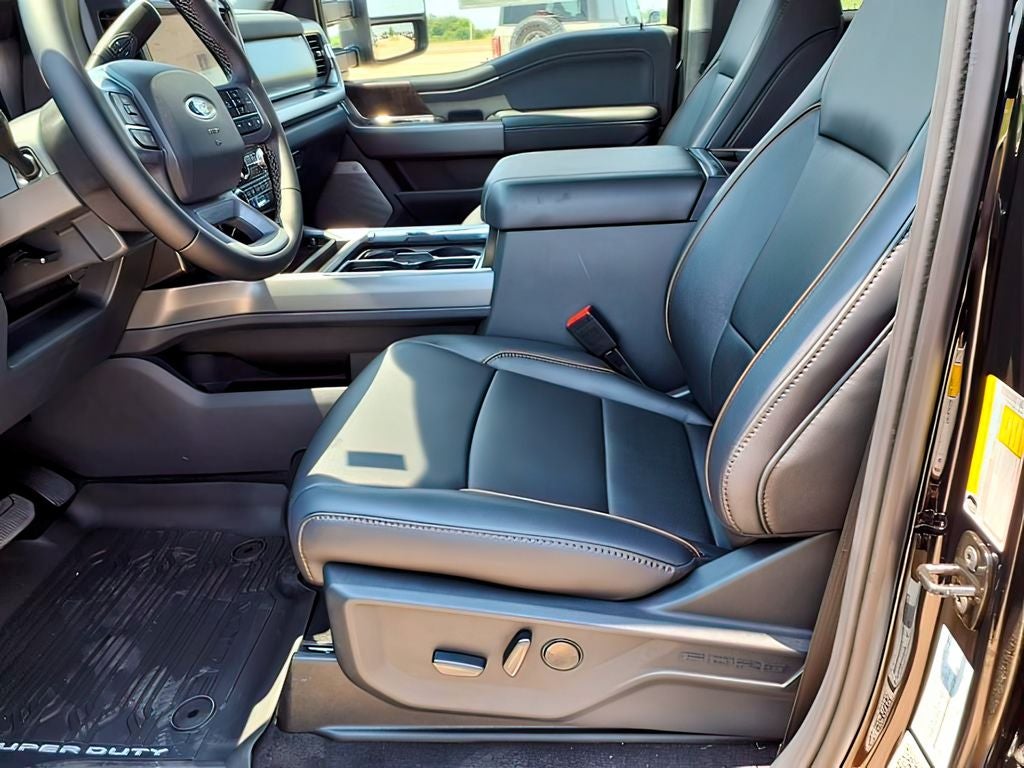 2025 Ford F-250SD Lariat