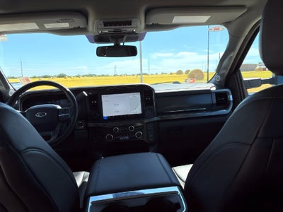 2027 Ford F-250SD Lariat