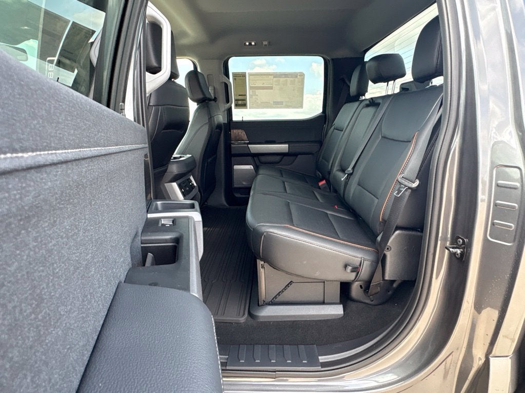 2027 Ford F-250SD Lariat
