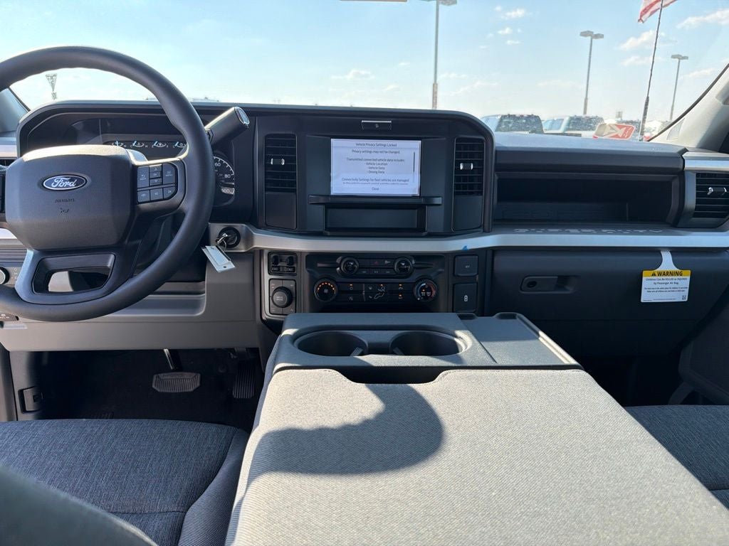 2027 Ford F-350SD XL