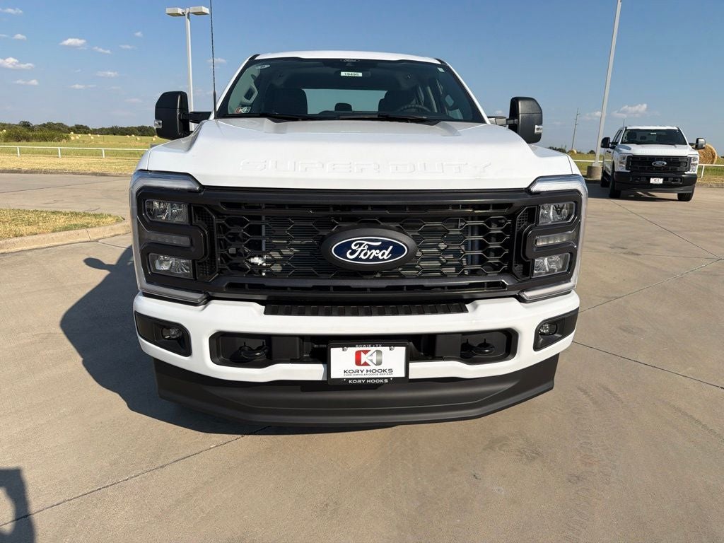 2027 Ford F-350SD XL