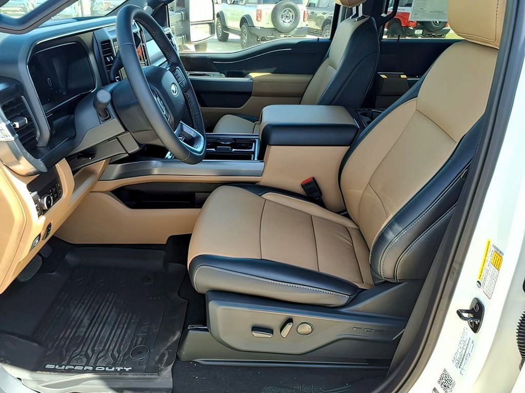 2026 Ford F-350SD Lariat