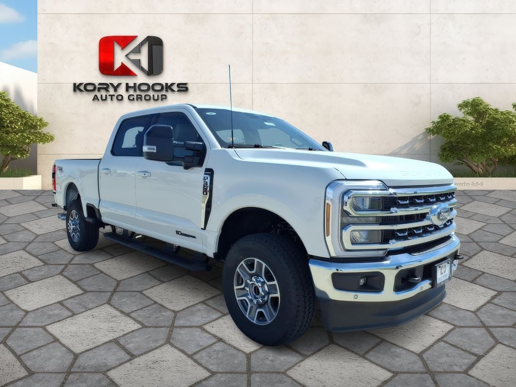 2026 Ford F-350SD Lariat