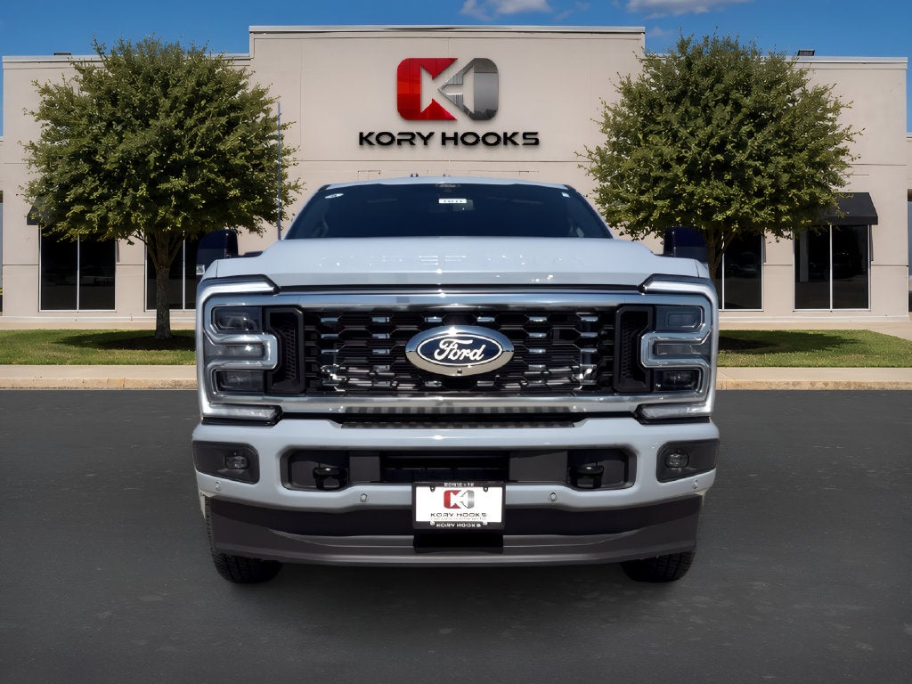 2027 Ford F-350SD Platinum DRW