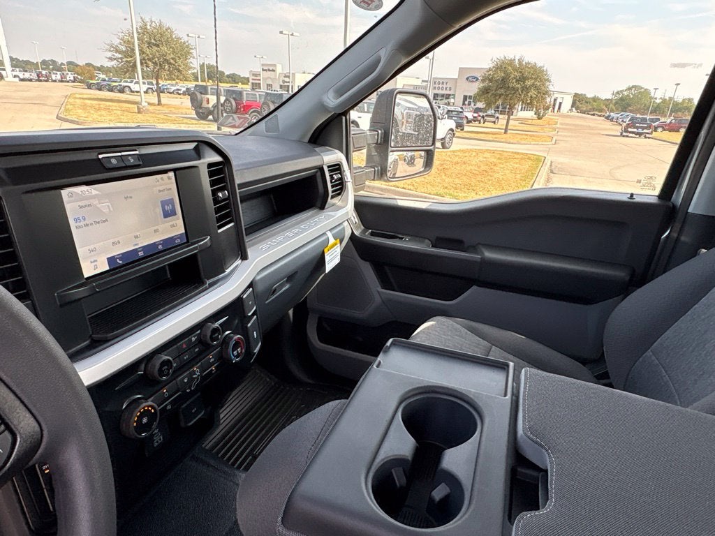 2027 Ford F-350SD XL DRW