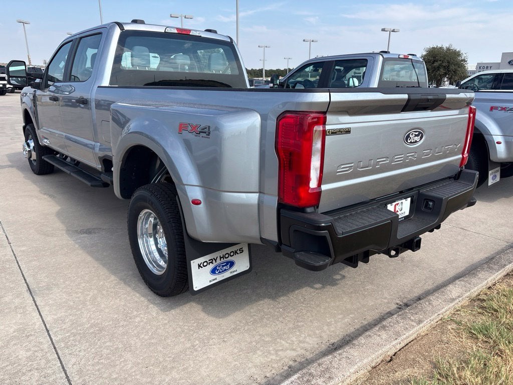 2027 Ford F-350SD XL DRW
