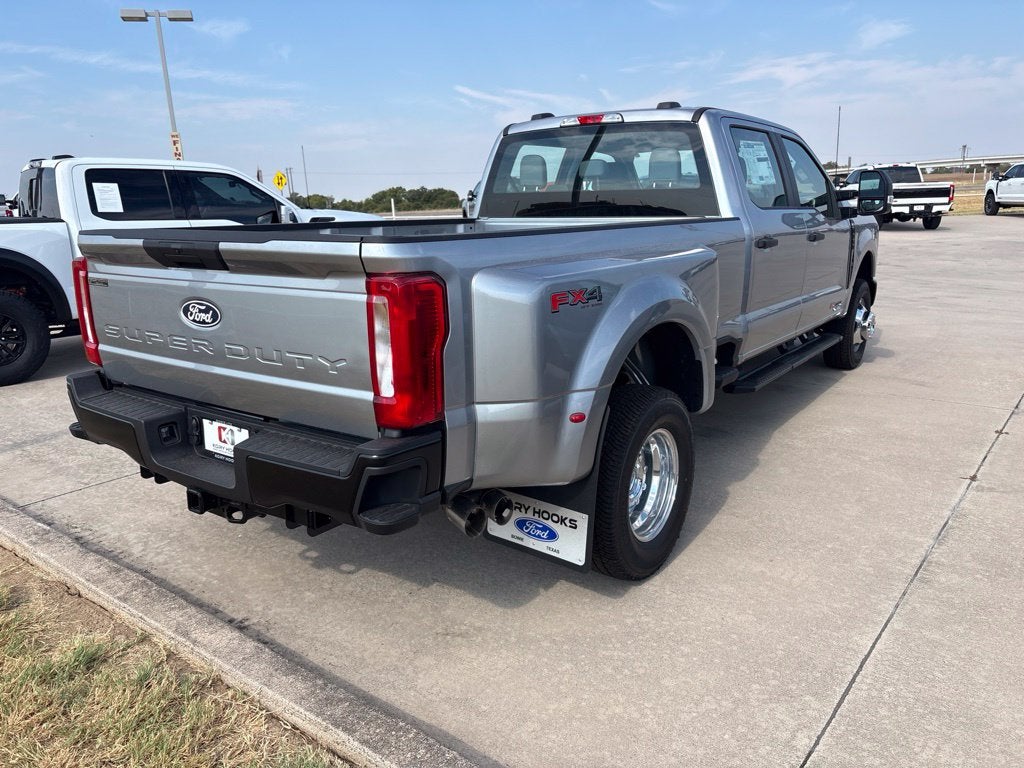 2027 Ford F-350SD XL DRW