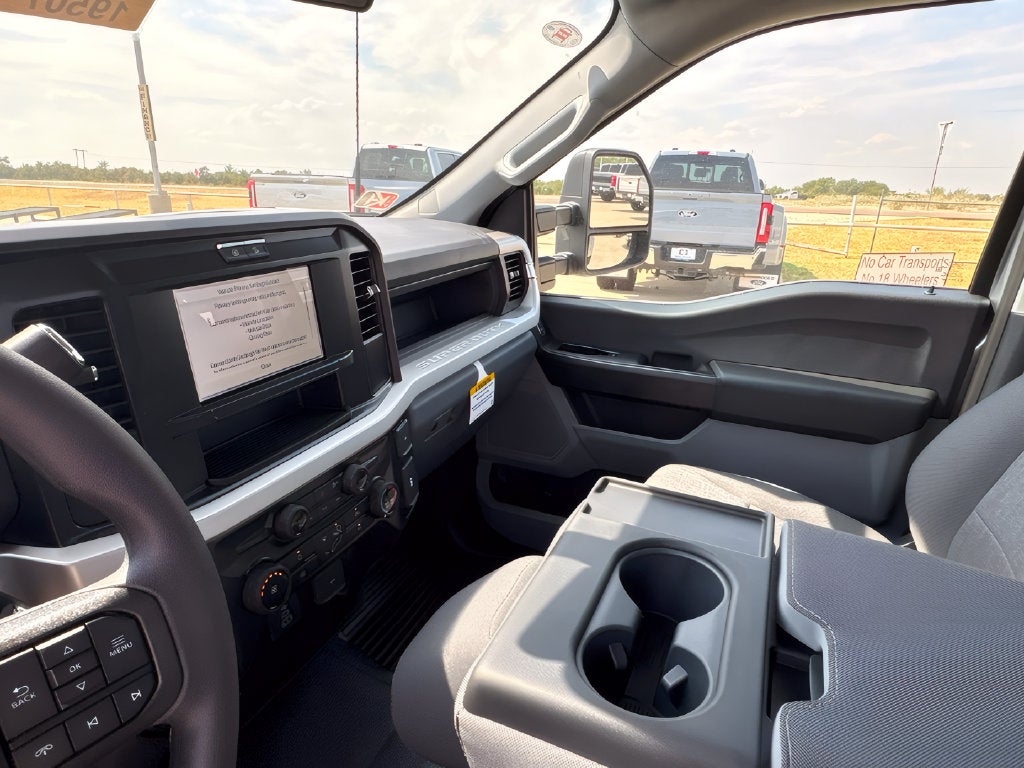 2027 Ford F-350SD XL DRW