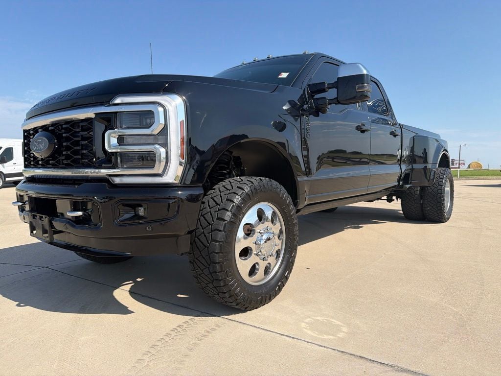 2024 Ford F-350SD Platinum