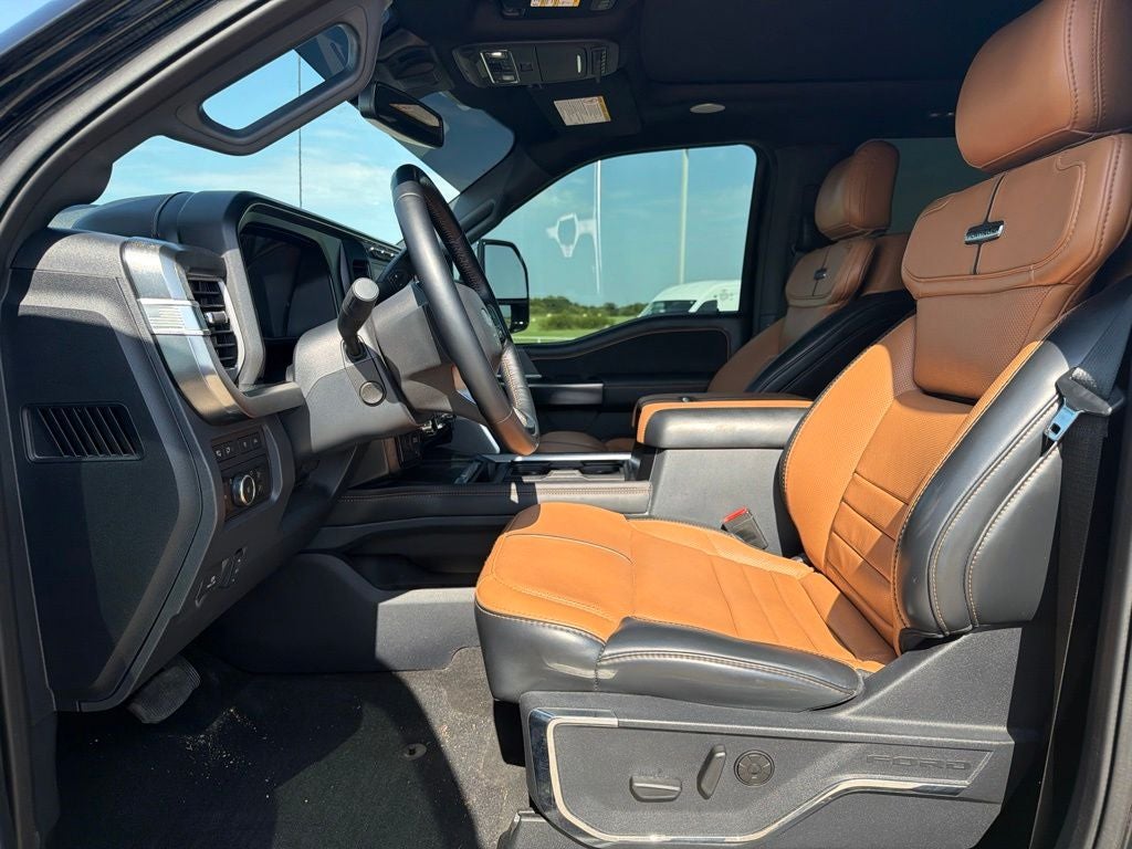 2024 Ford F-350SD Platinum