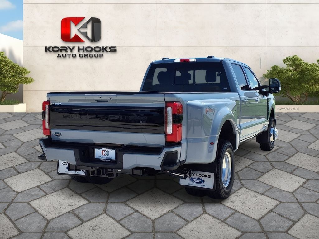 2026 Ford F-350SD Platinum DRW