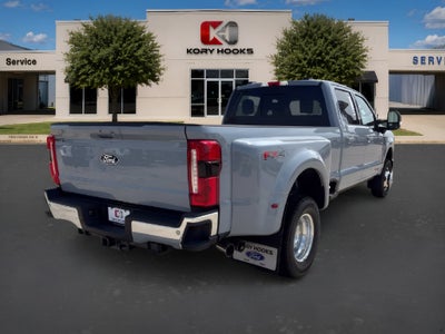 2027 Ford F-350SD Lariat DRW