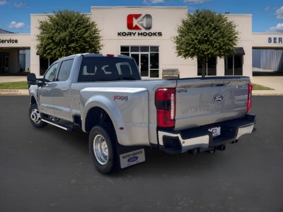 2027 Ford F-350SD Lariat DRW