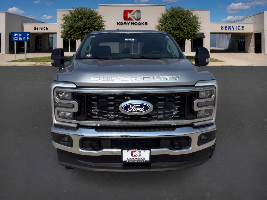 2027 Ford F-350SD Lariat DRW