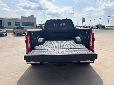 2027 Ford F-350SD Lariat DRW