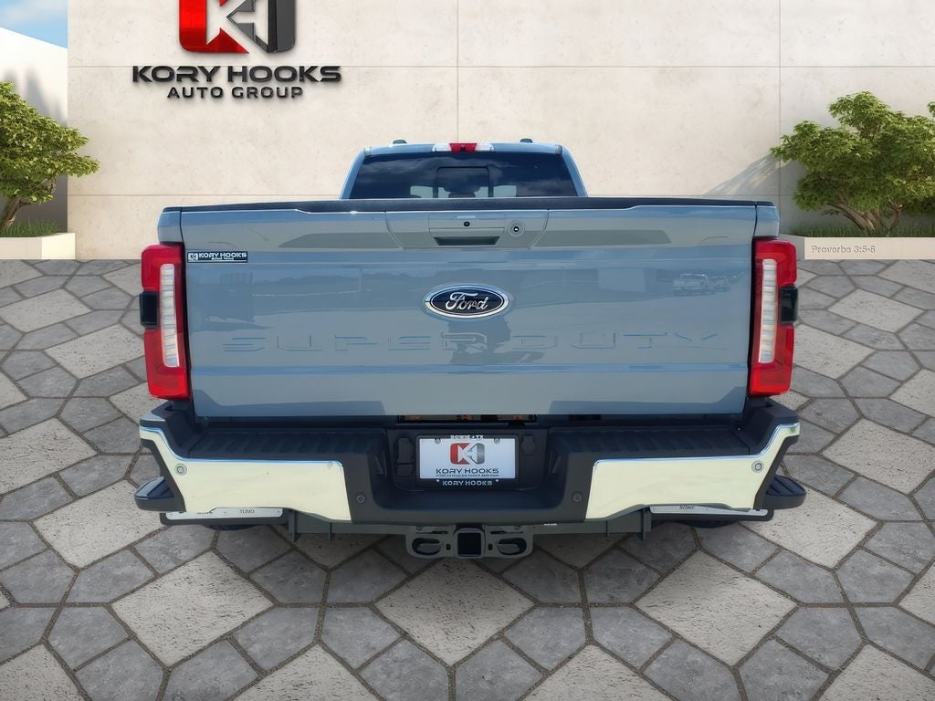 2026 Ford F-350SD Lariat DRW