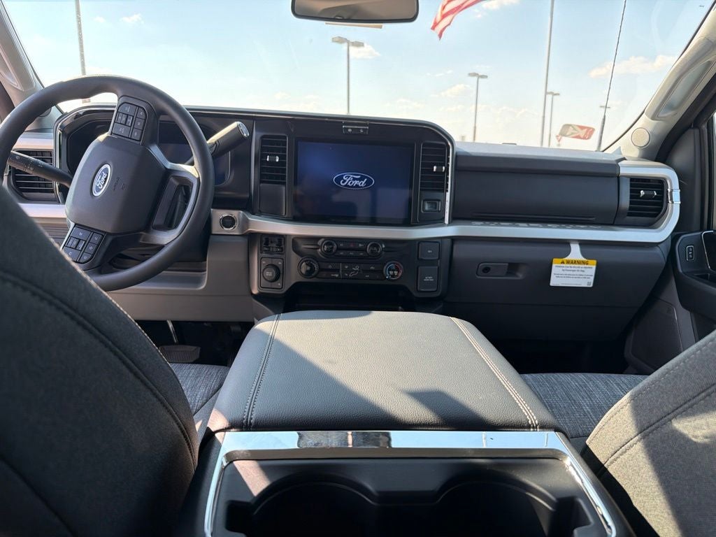 2026 Ford F-350SD XLT DRW