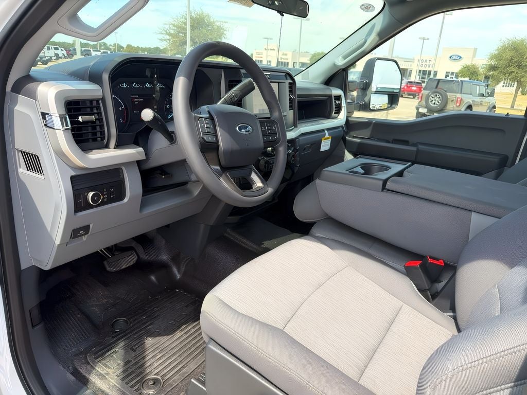 2026 Ford F-350SD XL DRW