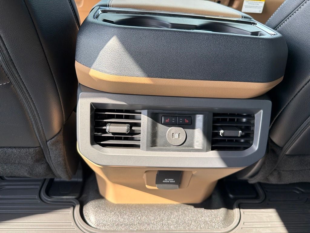 2026 Ford F-350SD Lariat DRW