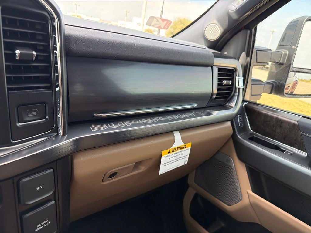 2026 Ford F-350SD Lariat DRW