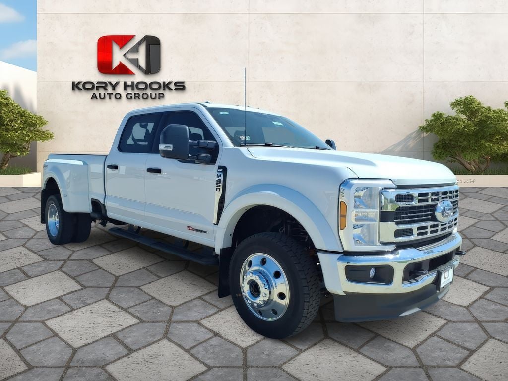 2026 Ford F-450SD XLT DRW