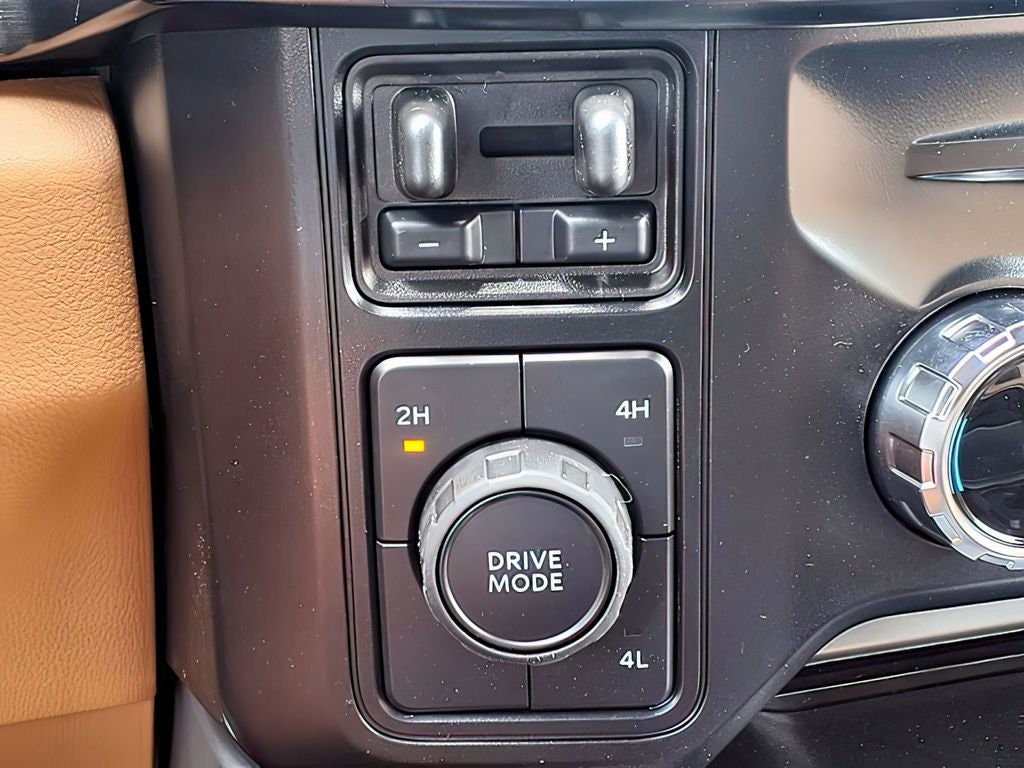 2026 Ford F-450SD Lariat DRW