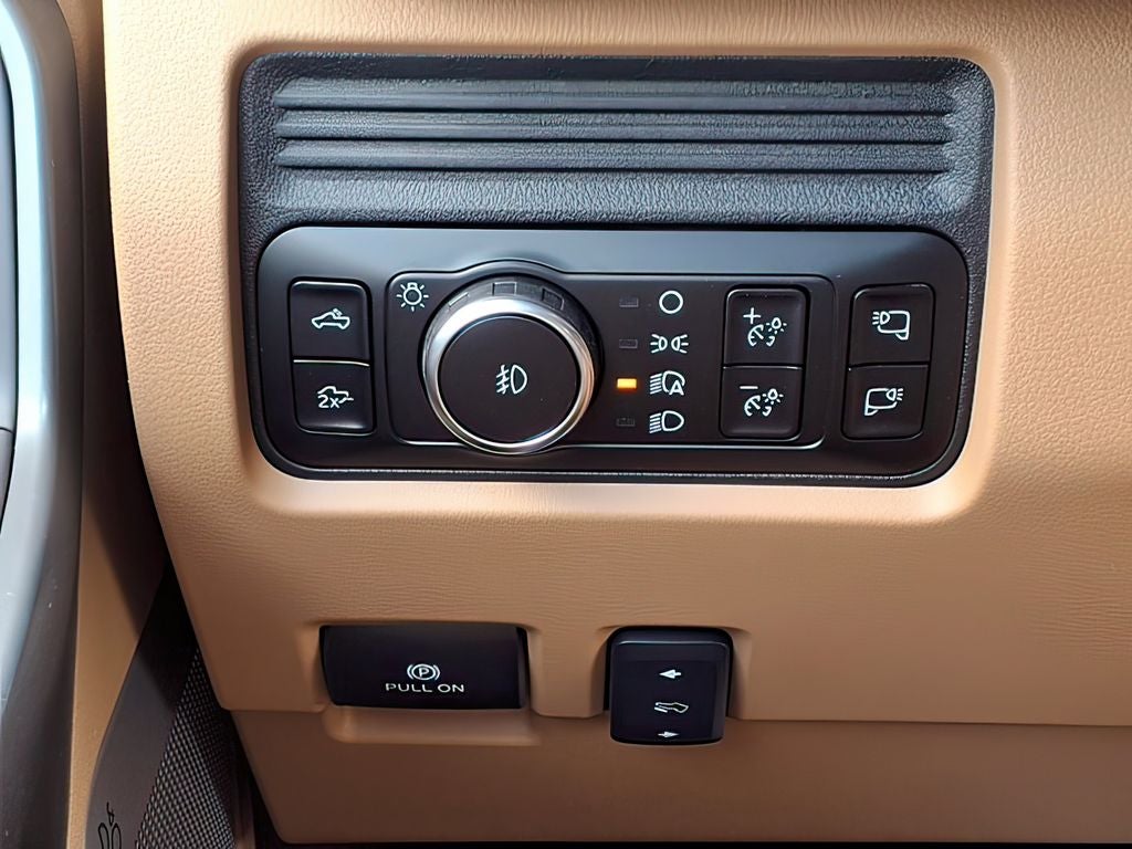 2026 Ford F-450SD Lariat DRW