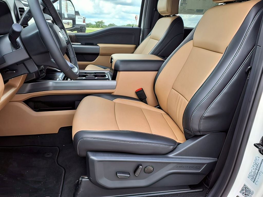 2026 Ford F-450SD Lariat DRW