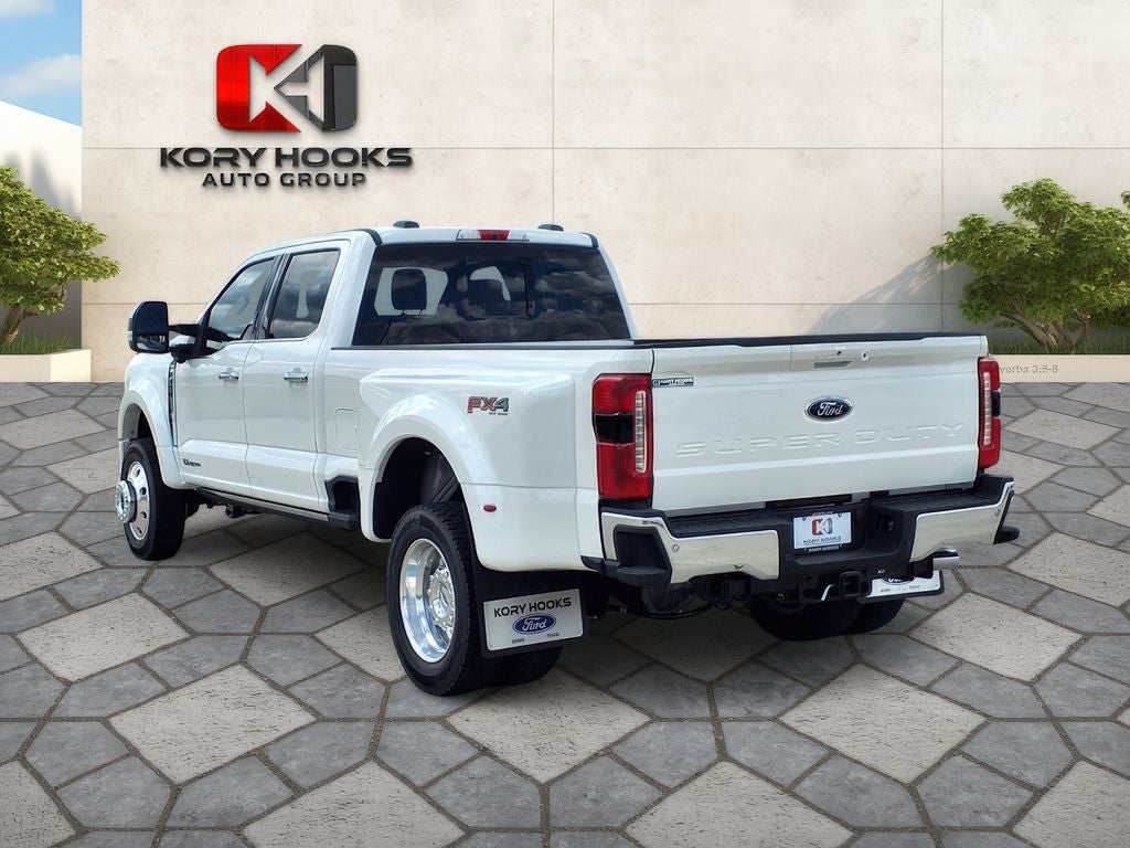 2026 Ford F-450SD Lariat DRW