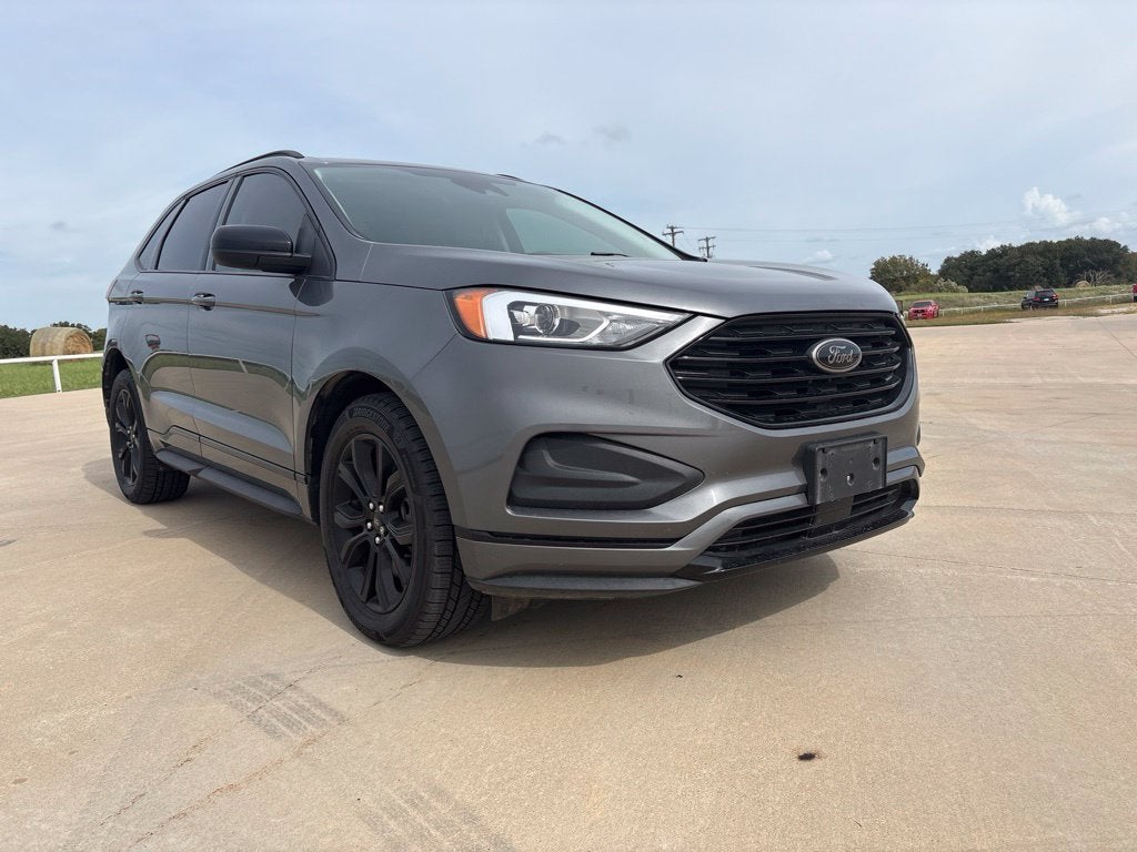 2022 Ford Edge SE