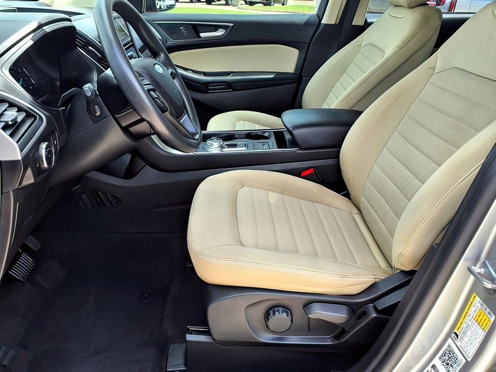 2023 Ford Edge SE