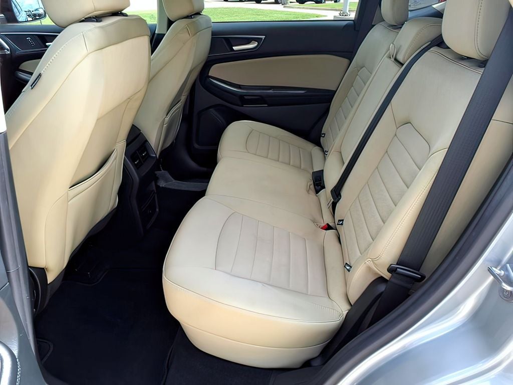 2023 Ford Edge SE
