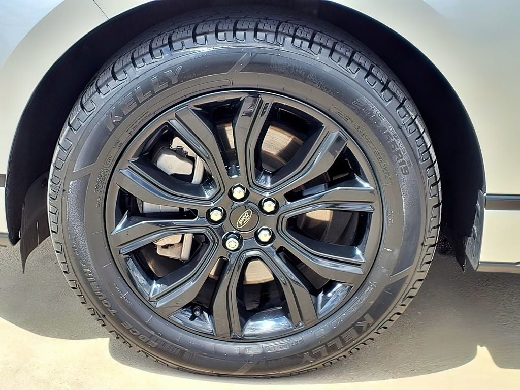 2023 Ford Edge SE