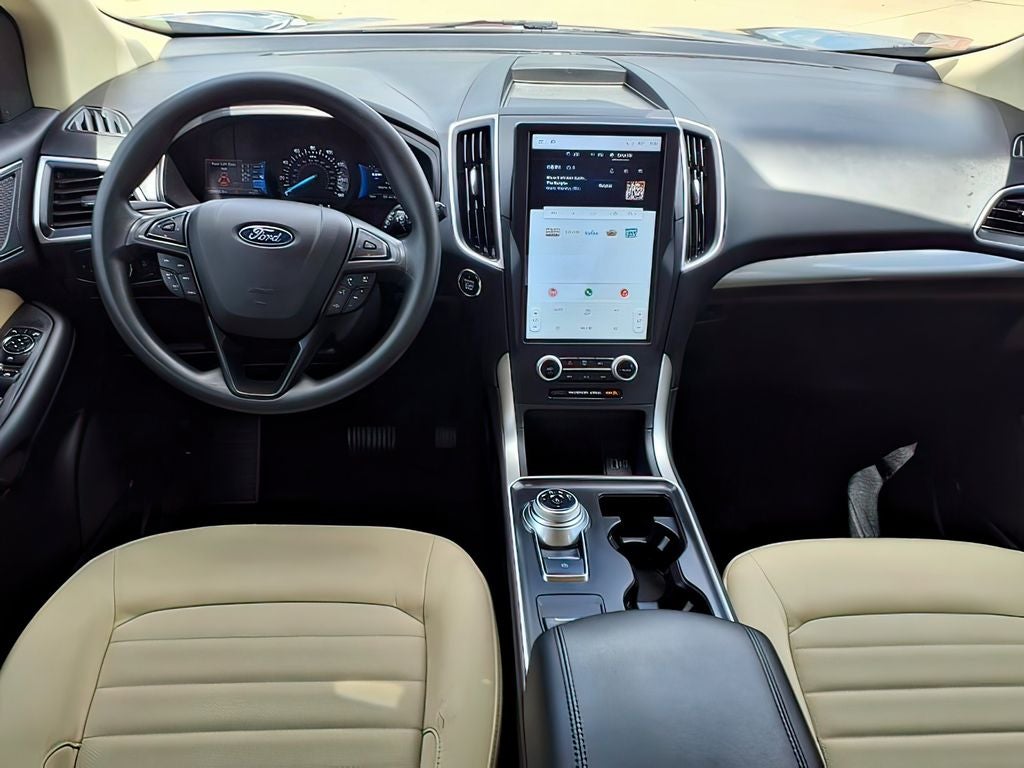 2023 Ford Edge SE