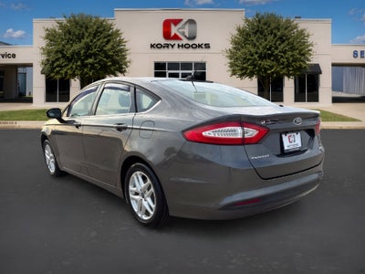 2016 Ford Fusion SE