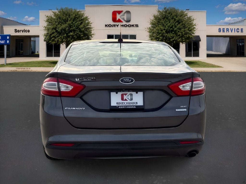 2016 Ford Fusion SE