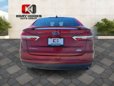2020 Ford Fusion SE