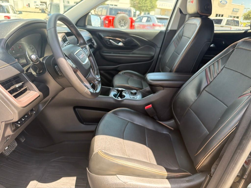 2022 GMC Terrain AT4