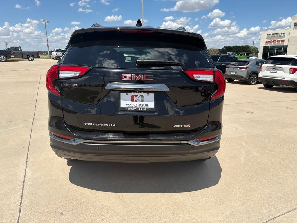 2022 GMC Terrain AT4