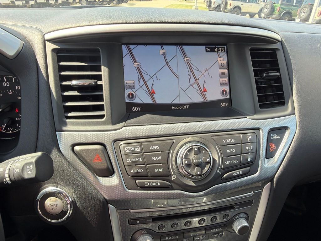 2019 Nissan Pathfinder SL