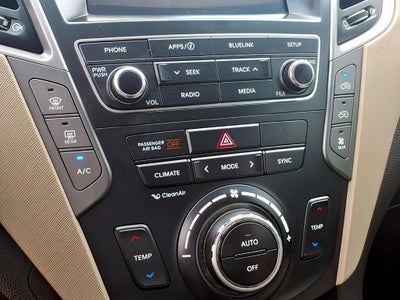 2017 Hyundai Santa Fe SE