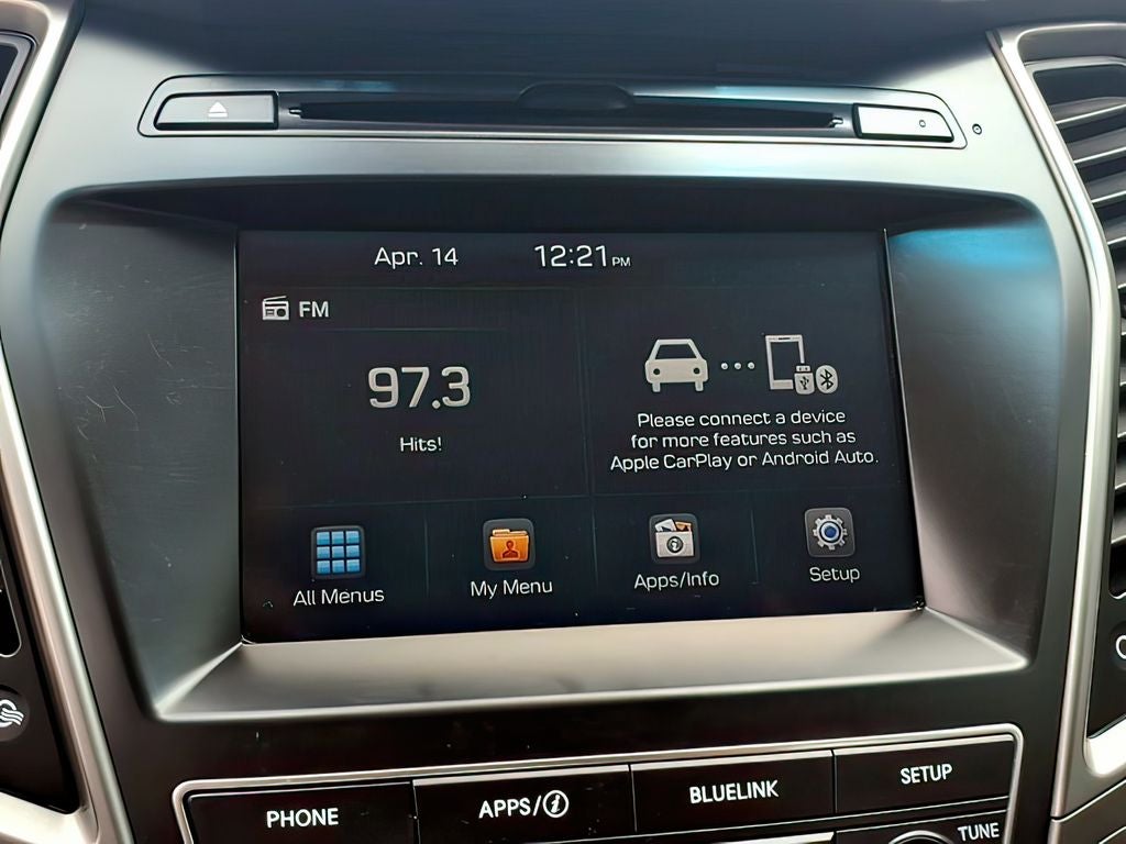 2017 Hyundai Santa Fe SE